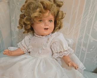 Shirley  Temple 