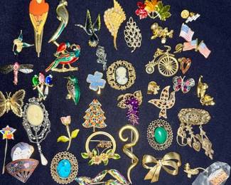 Pins Brooches