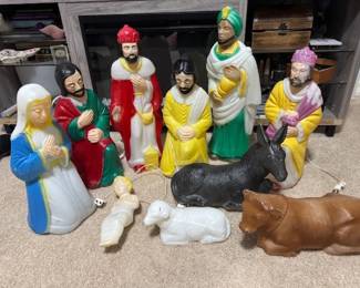 Vintage Blow mold Nativity 