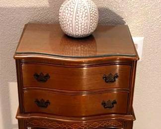 Small Ornate Cabinet WLamp