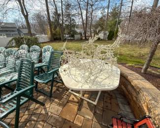 Light-Up Reindeer Yard Decoration