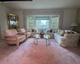 Full Room View Showing Furniture, Décor, and Household Items Available