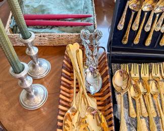 Cutlery Set with Utensils