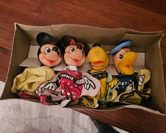 Disney puppet set