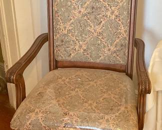 ‘Nice arm chair