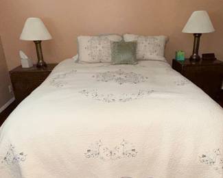 Modern Heirloom Gwen White Floral Embroidered Bedspread