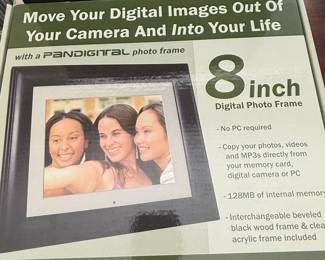Pandigital 8-inch Digital Photo Frame