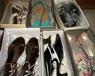 Assorted Women's Shoes