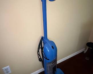 Eureka The Boss Super Lite Bagless Upright Vacuum Cleaner