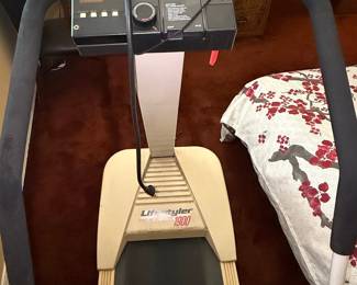 Lifestyle 1900 Treadmill