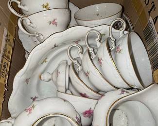 Porcelain Tea Set with Floral Decoration and Gilt Trim