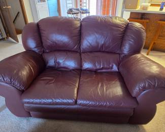 Italsofa Burgundy Leather Loveseat
