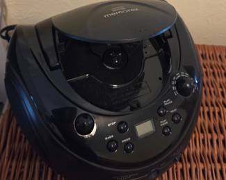 Memorex MP3221 Portable CD Player Boombox with AM/FM Radio