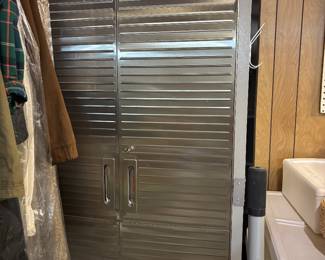 Rolling Tool Cabinet