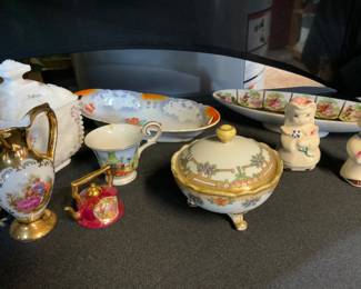Vintage & Antique Porcelain & decorative Ceramics