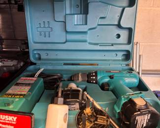 Makita Cordless Drill set