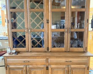 Wine/China Cabinet