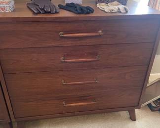 Second 4 drawer chest