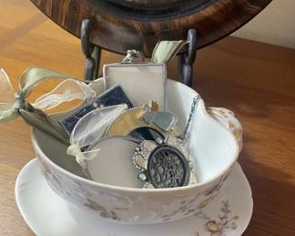 Misc small decorative frames