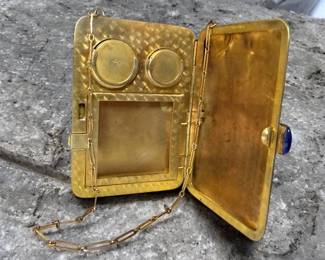 Vintage vanity/compact case