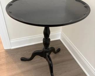 Black Pedestal Table