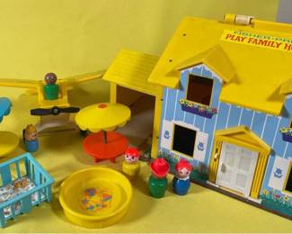 Extensive Fischer Price Little People Play Sets House, BBQ, Baby, Boat, Airplane