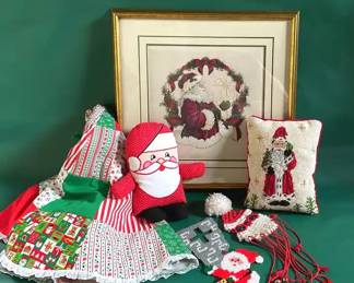Christmas Stitchery Decor