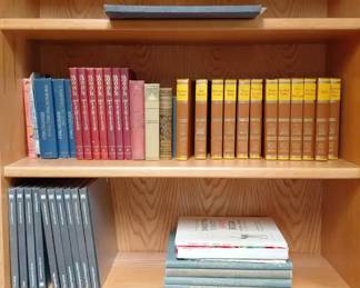 Vintage Books Pick The Bookcase