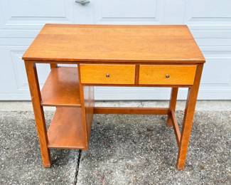 42 EthanAllenBaumritterWoodenDesk