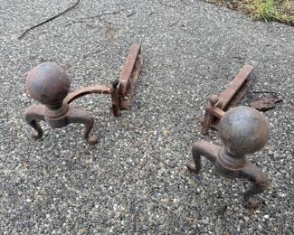 5 VintageCastIronAndirons