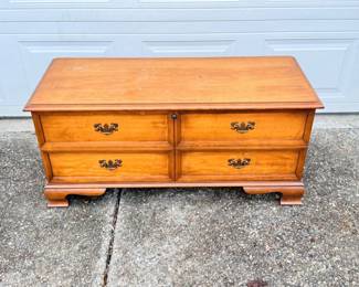 24 LaneCedarHopeChestwKey