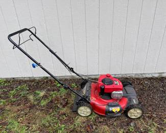 23 CraftsmanGoldSeriesGasPushLawnMower
