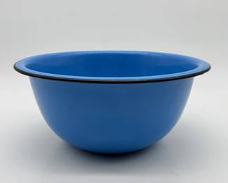 74 VintageBlueEnamelwareBowl
