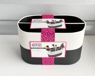 110 3LondonSOHONewYorkCountertopOrganizers