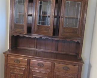 ETHAN ALLEN vintage chest with hutch