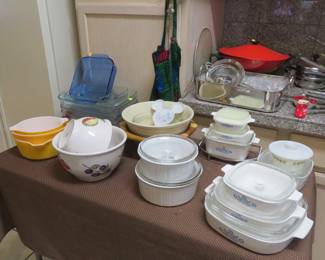 Pyrex, Corningware cornflower, French White