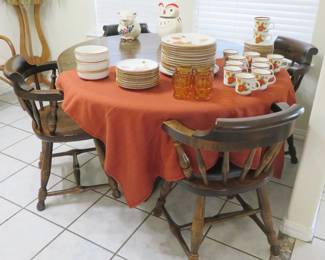 Pennsylvania House casual dining table and chairs