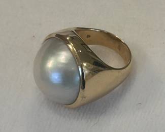 Mabe Pearl Ring 14 karat