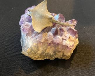 Small Pewter Stingray on Amethyst 
