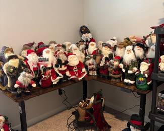 Santa Clause figures
