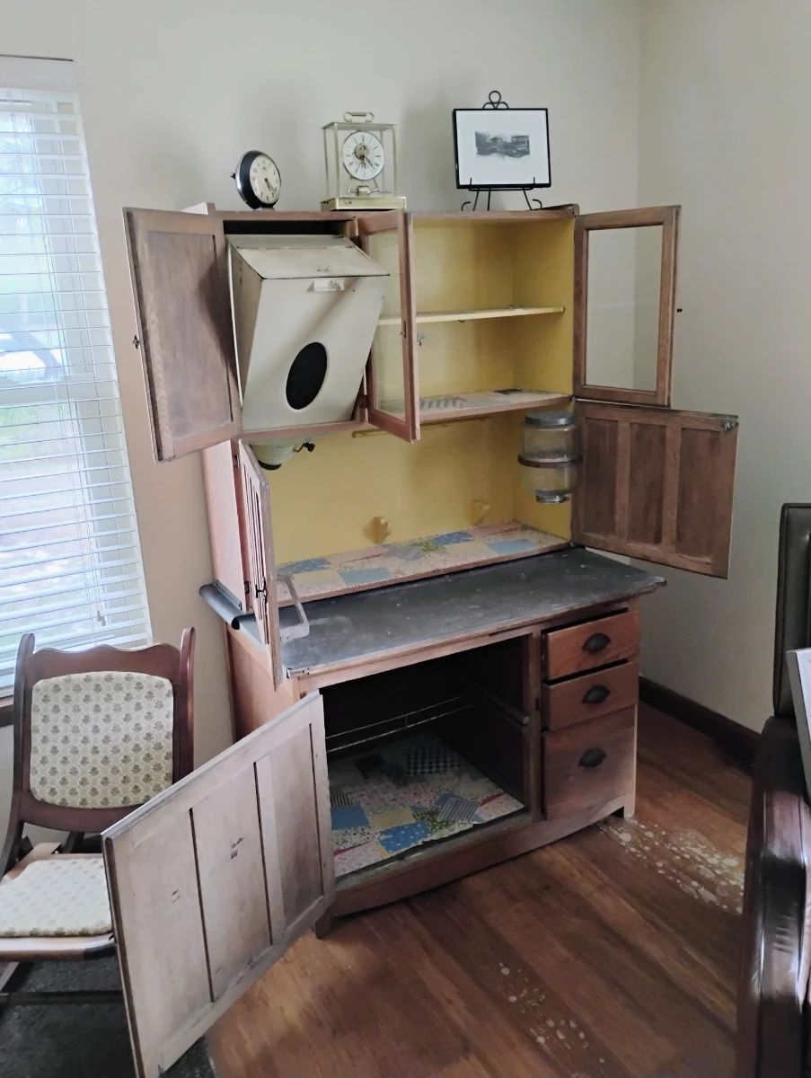 Complete Hoosier w/ attachments 