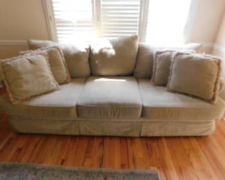 SOFA EXPRESS 3 CUSHION SOFA