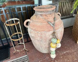 Huge pottery planter vase, shown without chollas 