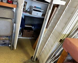 Doctors office scales and height measure on top