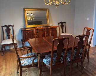 dining room table + chairs