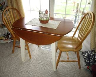 Pine Drop Leaf Dinette Table