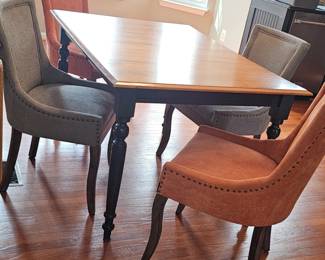 Dining Table w/ 4 Chairs