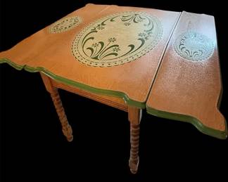 010 RARE FIND Vintage 40s Enamel Table w Slide Out Leaves