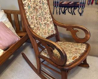 Antique rocking chair 