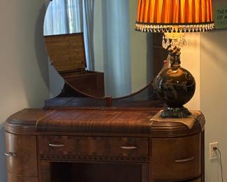 Art Deco Vanity with mirror 
